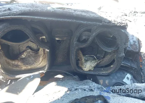 2014 Chevrolet Malibu 1Lz from USA, damaged, VIN 1G11H5SL9EF118370